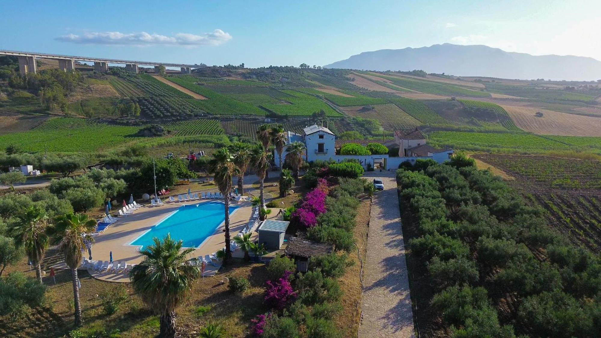 בלסטראטה Fattoria Manostalla Villa Chiarelli מראה חיצוני תמונה